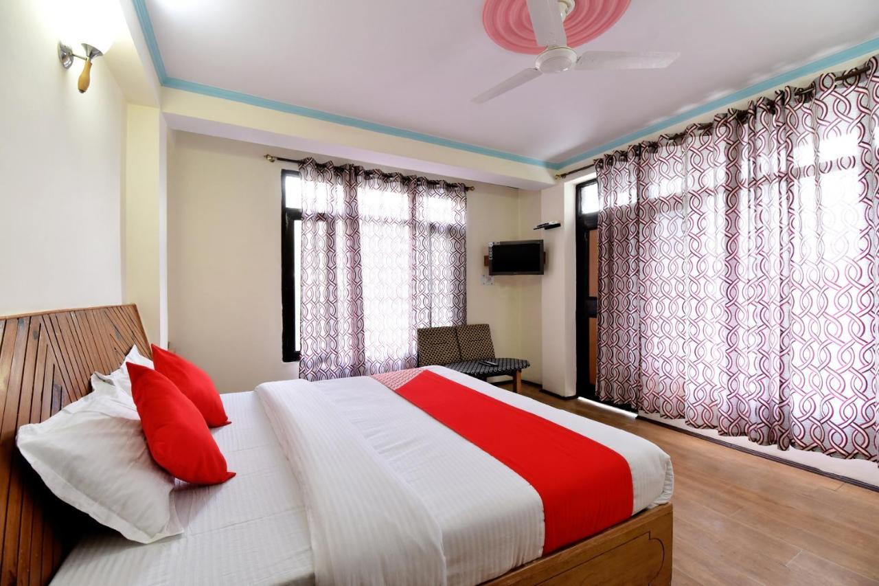 Hotel Oyo Hill View Manāli Zewnętrze zdjęcie