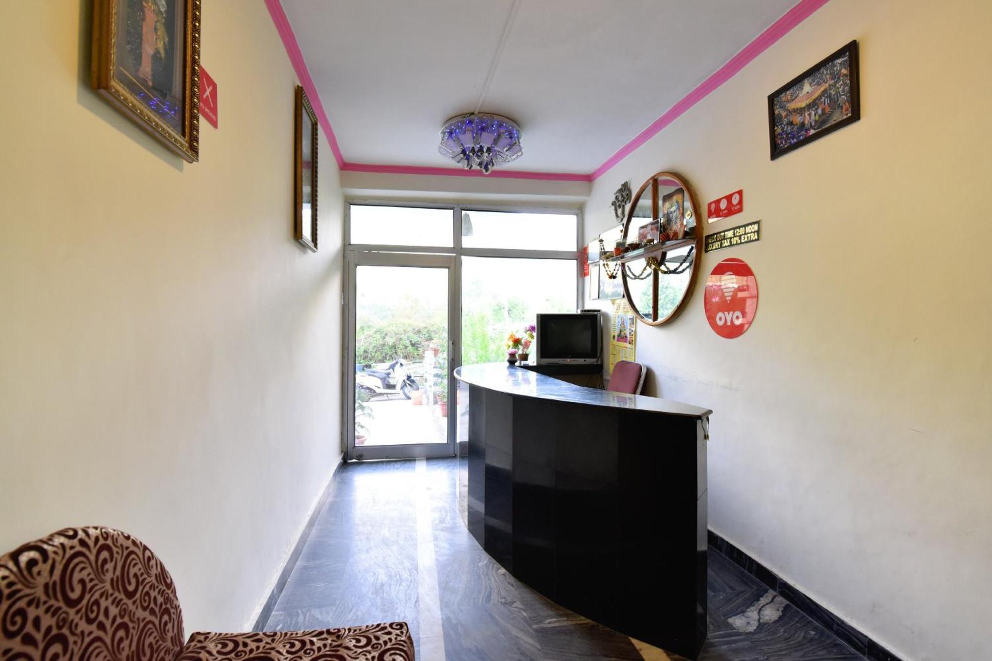 Hotel Oyo Hill View Manāli Zewnętrze zdjęcie