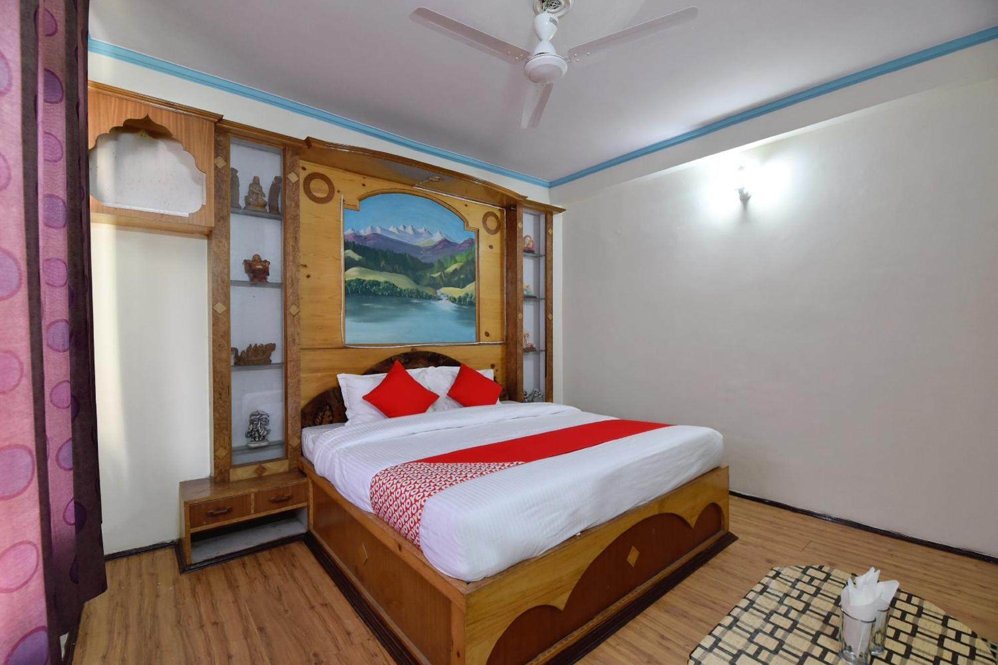 Hotel Oyo Hill View Manāli Zewnętrze zdjęcie